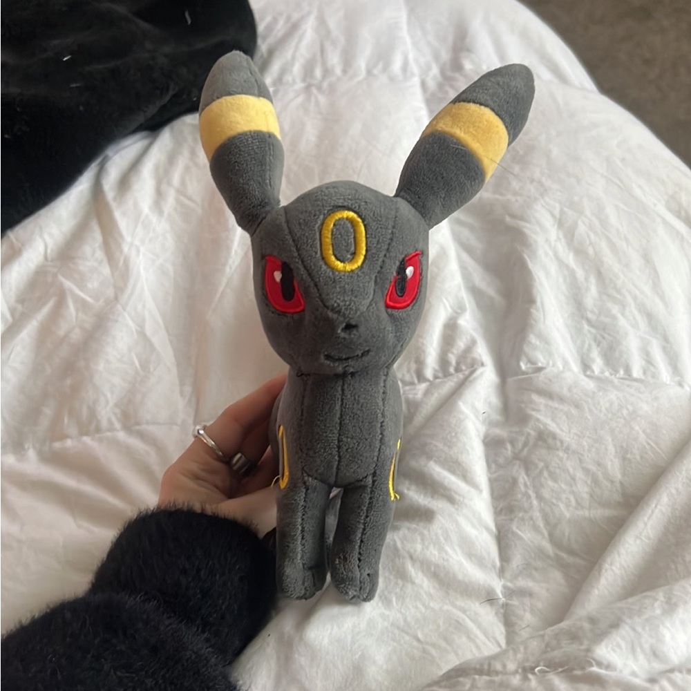 Pokémon Center Umbreon Plush